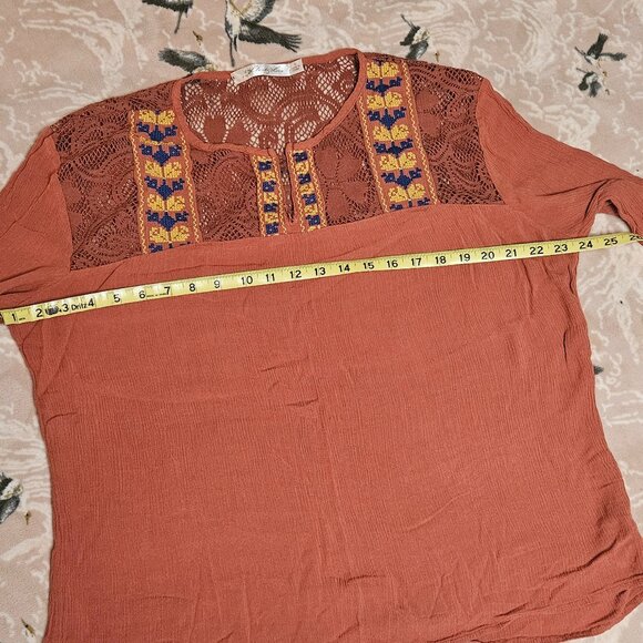 Hippie embroidered top blouse - Picture 7 of 8